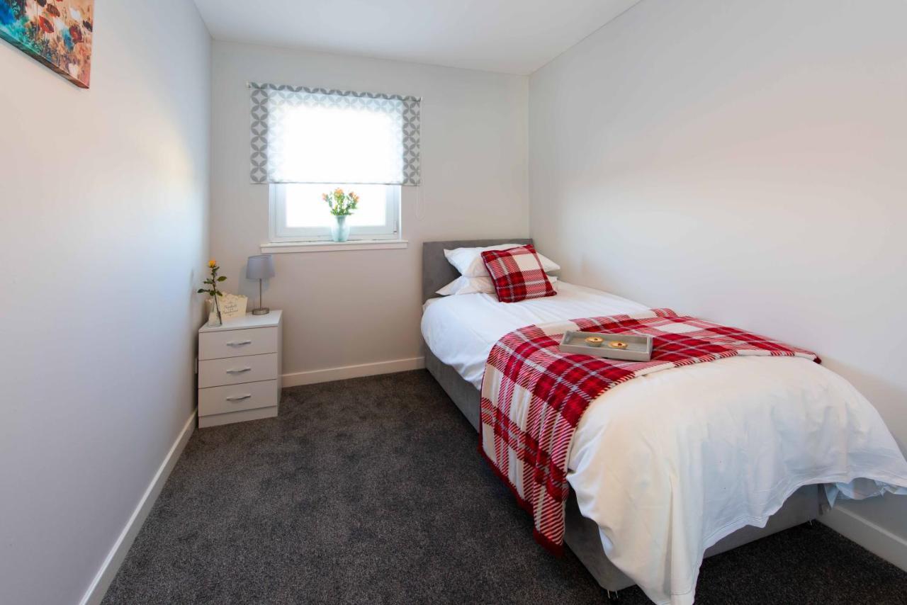 Premier - Wishaw En-Suite Apartment Extérieur photo